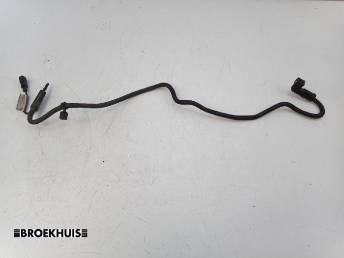 Usagé Conduit (divers) Volkswagen Transporter T6 2.0 TDI 204 Prix € 48,40 Prix TTC proposé par Autobedrijf Broekhuis B.V.
