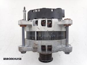 Dynamo van een Volkswagen Transporter T6 2.0 TDI 204 2024
