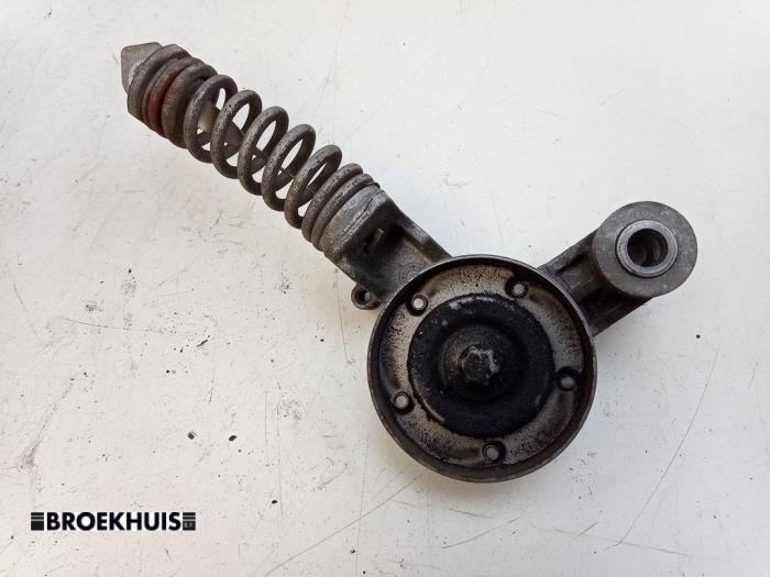 Usados Rodillo tensor correa múltiple Opel Corsa E 1.4 16V Precio € 15,00 Norma de margen ofrecido por Autobedrijf Broekhuis B.V.