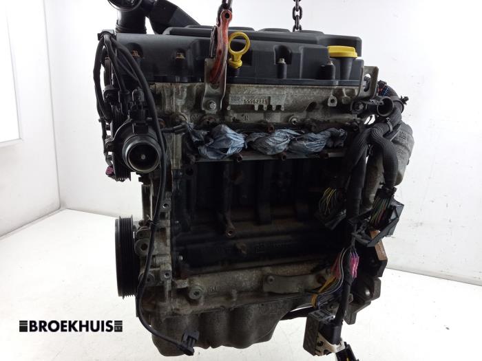 Gebrauchte Motor Opel Corsa E 1.4 16V Preis € 850,00 Margenregelung angeboten von Autobedrijf Broekhuis B.V.