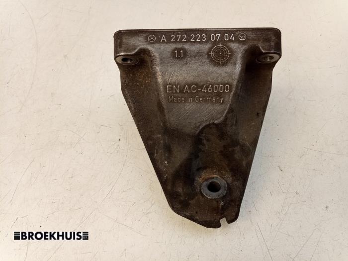 Used Engine mount Mercedes S (W221) 3.5 S-350 24V Price € 30,00 Margin scheme offered by Autobedrijf Broekhuis B.V.