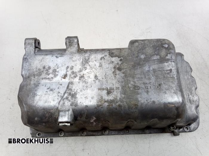 Used Sump Citroen Xsara Picasso (CH) 2.0 HDi 90 Price € 35,00 Margin scheme offered by Autobedrijf Broekhuis B.V.