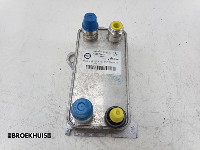 Gebrauchte Ölkühler Mercedes C Estate (S205) C-300 e 2.0 16V Preis € 40,00 Margenregelung angeboten von Autobedrijf Broekhuis B.V.