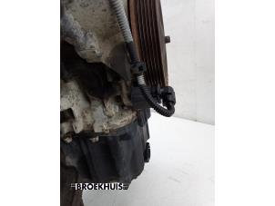 Motor van een Ford Transit Connect (PJ2) 1.6 TDCi 16V 95 2014