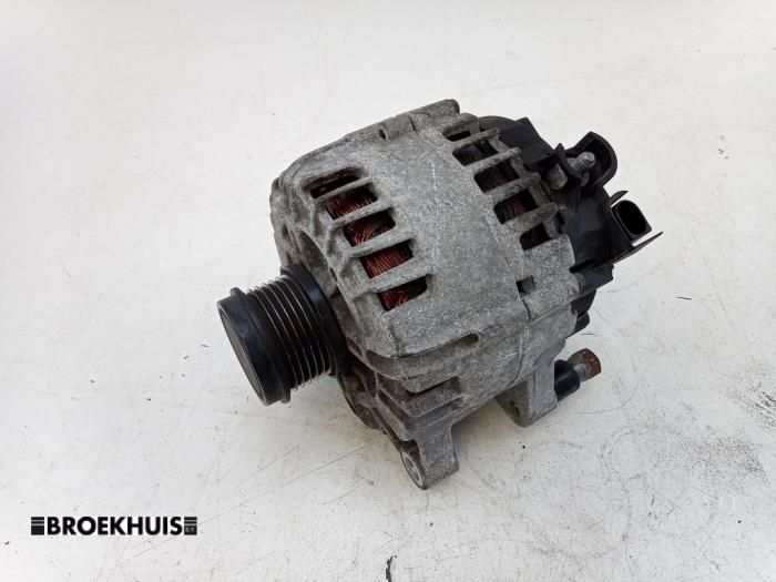 Begagnade Dynamo Ford Transit Connect (PJ2) 1.6 TDCi 16V 95 Pris € 54,45 Inklusive moms erbjuds av Autobedrijf Broekhuis B.V.