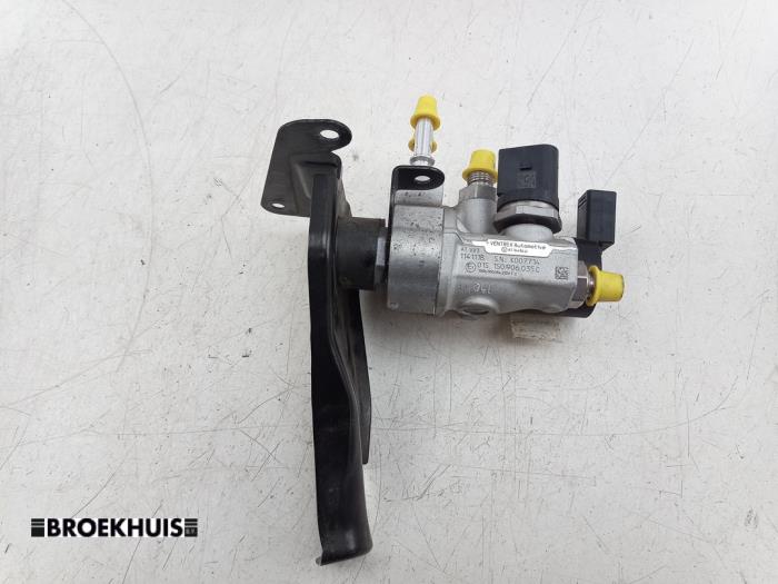 Begagnade Bränsletrycksregulator Volkswagen Up! (121) 1.0 12V EcoFuel Pris € 350,00 Marginaltabell erbjuds av Autobedrijf Broekhuis B.V.