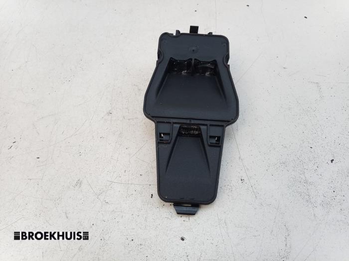 Gebrauchte Bremsassistent Sensor Volkswagen Up! (121) 1.0 12V EcoFuel Preis € 20,00 Margenregelung angeboten von Autobedrijf Broekhuis B.V.