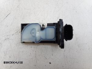 Luftmassenmesser van een Toyota Yaris IV (P21/PA1/PH1) 1.5 12V Hybrid 115 2023