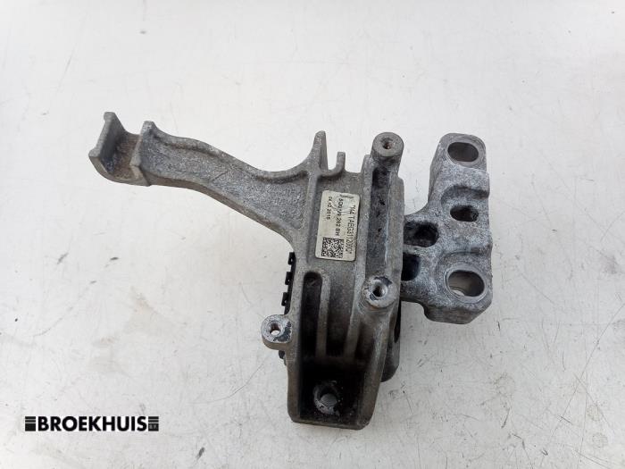 Used Engine mount Volkswagen Golf VII Variant (AUVV) 1.6 TDI BlueMotion 16V Price € 20,00 Margin scheme offered by Autobedrijf Broekhuis B.V.