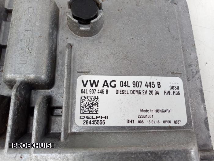 Injection computer from a Volkswagen Golf VII Variant (AUVV) 1.6 TDI BlueMotion 16V 2016