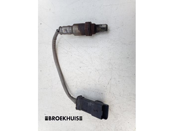 Used Lambda probe Peugeot 308 SW (L4/L9/LC/LJ/LR) 1.2 12V e-THP PureTech 130 Price € 20,00 Margin scheme offered by Autobedrijf Broekhuis B.V.