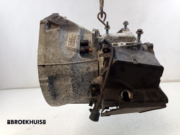 Usagé Boîte de vitesse Ford Focus 3 1.0 Ti-VCT EcoBoost 12V 100 Prix € 450,00 Règlement à la marge proposé par Autobedrijf Broekhuis B.V.