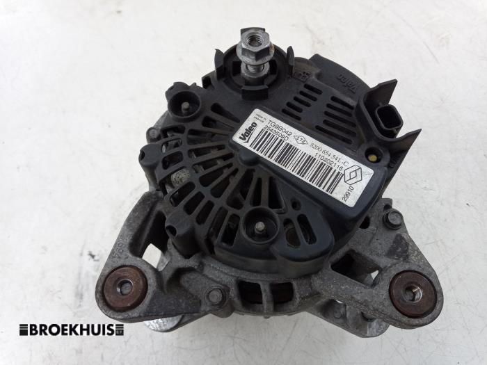 Dynamo d'un Renault Twingo II (CN) 1.2 16V 2011