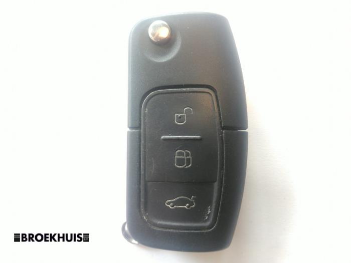 Używane Klucz Ford Fiesta 6 (JA8) 1.6 TDCi 16V 95 Cena € 25,00 Procedura marży oferowane przez Autobedrijf Broekhuis B.V.