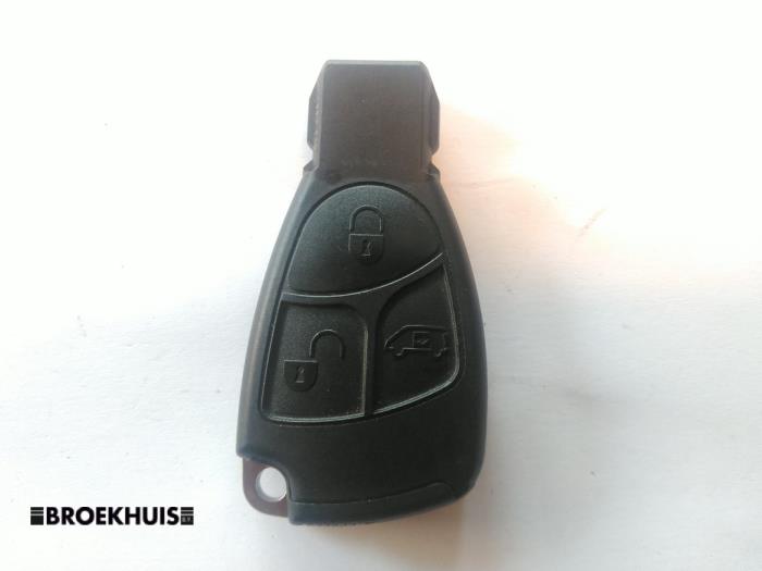 Używane Klucz Mercedes Sprinter 3,5t (906.63) 315 CDI 16V Cena € 30,25 Z VAT oferowane przez Autobedrijf Broekhuis B.V.