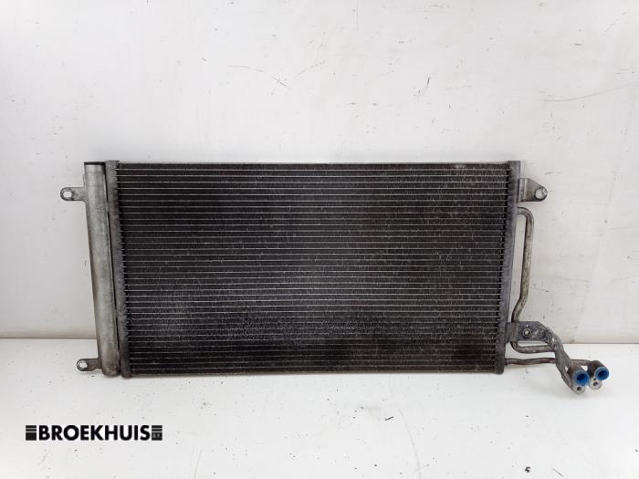 Begagnade AC-radiator Skoda Fabia II Combi 1.2 TDI 12V Greenline Pris € 45,00 Marginaltabell erbjuds av Autobedrijf Broekhuis B.V.