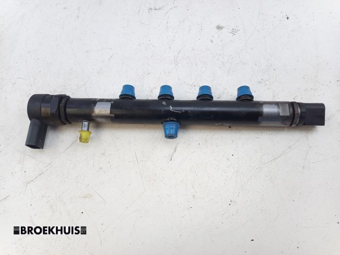 Usagé Système d'injection Mercedes Sprinter 5t 517 CDI 2.0 D RWD Prix € 90,75 Prix TTC proposé par Autobedrijf Broekhuis B.V.