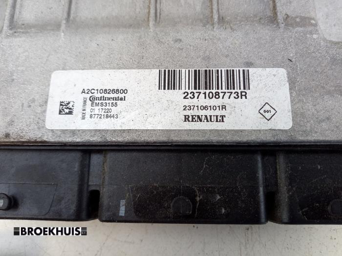Injection computer from a Renault Kadjar (RFEH) 1.2 Energy TCE 130 2017