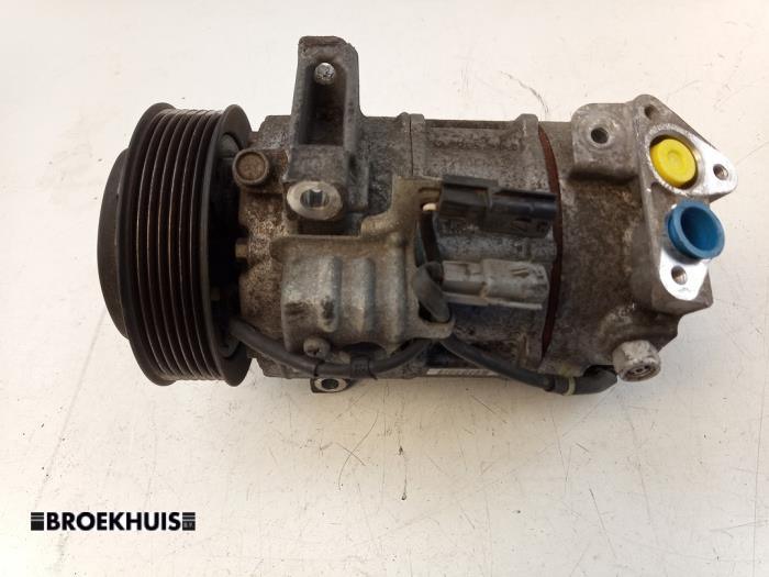Usagé Pompe clim Renault Kadjar (RFEH) 1.2 Energy TCE 130 Prix € 150,00 Règlement à la marge proposé par Autobedrijf Broekhuis B.V.