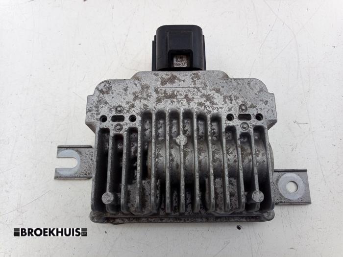Usagé Module pompe carburant Volvo V60 I (FW/GW) 2.0 D4 16V Prix € 50,00 Règlement à la marge proposé par Autobedrijf Broekhuis B.V.