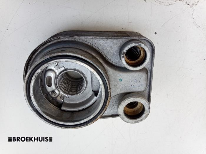 Gebrauchte Ölkühler Renault Clio IV (5R) 1.5 dCi 90 FAP Preis € 30,00 Margenregelung angeboten von Autobedrijf Broekhuis B.V.