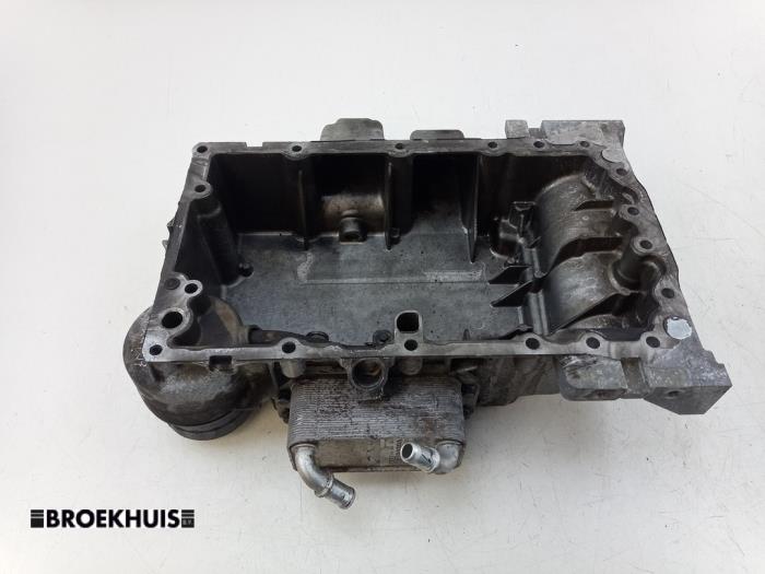 Gebrauchte Ölwanne Volvo V60 I (FW/GW) 2.0 D4 16V Preis auf Anfrage angeboten von Autobedrijf Broekhuis B.V.