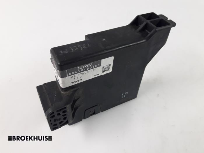 Gebrauchte Steuergerät Kühlung Toyota Yaris II (P9) 1.4 D-4D Preis € 25,00 Margenregelung angeboten von Autobedrijf Broekhuis B.V.
