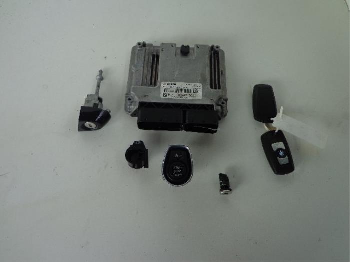 Used Injection computer BMW 3 serie (F30) 320d 2.0 16V EfficientDynamicsEdition Price € 100,00 Margin scheme offered by Autobedrijf Broekhuis B.V.