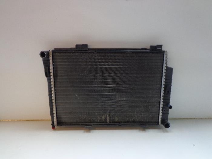 Used Radiator Mercedes C Combi (S202) 1.8 C180T 16V Price € 25,00 Margin scheme offered by Autobedrijf Broekhuis B.V.