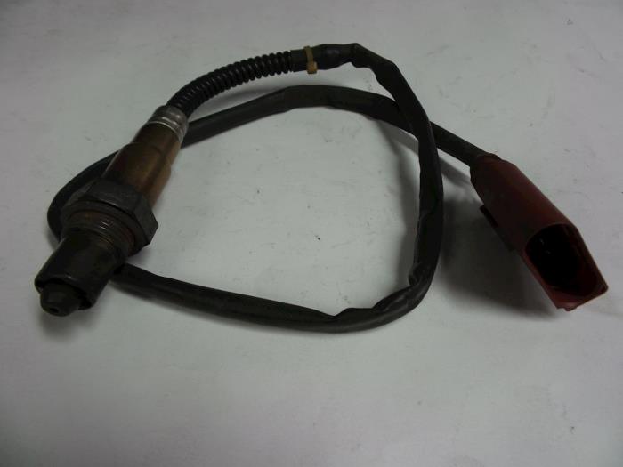 Usagé Sonde lambda Audi A4 (B6) 2.0 FSI 16V Prix € 10,00 Règlement à la marge proposé par Autobedrijf Broekhuis B.V.