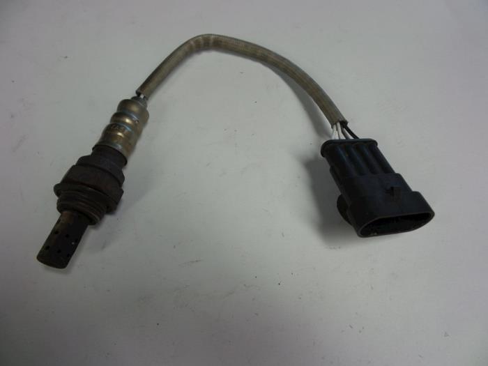 Usados Sonda Lambda Fiat Stilo (192A/B) 1.8 16V 3-Drs. Precio € 10,00 Norma de margen ofrecido por Autobedrijf Broekhuis B.V.