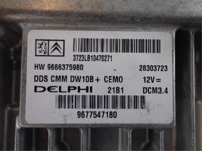Ordenadores de inyección de un Peugeot 508 SW (8E/8U) 2.0 HDiF 16V 2011