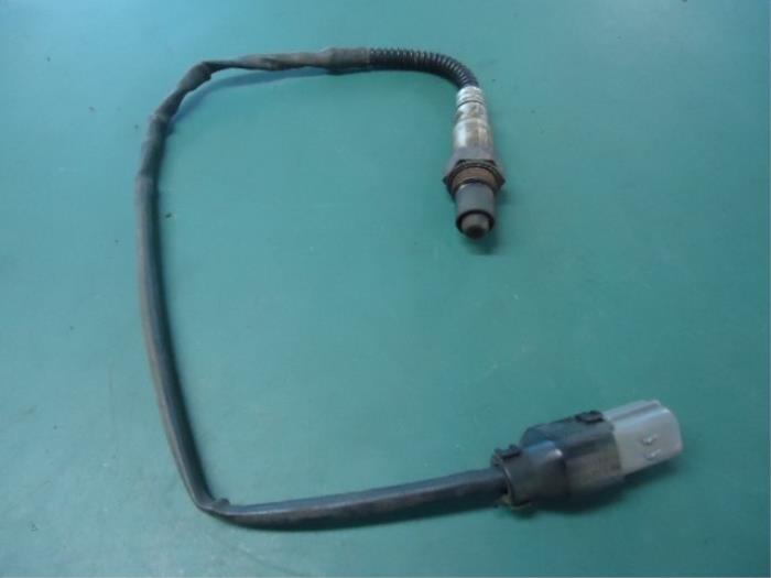 Sonda lambda Kia Carens II (FJ), 2002 / 2007 1.8i 16V, MPV, Benzyna, 1.793cc, 93kW (126pk), FWD, TB, 2002-07 / 2006-08, FJ (Używany)