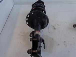 Used Front shock absorber rod, right Toyota Avensis Wagon (T27) 2.0 16V D-4D-F Price € 50,00 Margin scheme offered by Autobedrijf Broekhuis B.V.