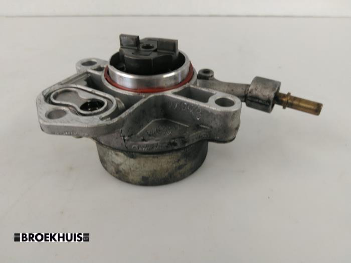 Vacuum pump