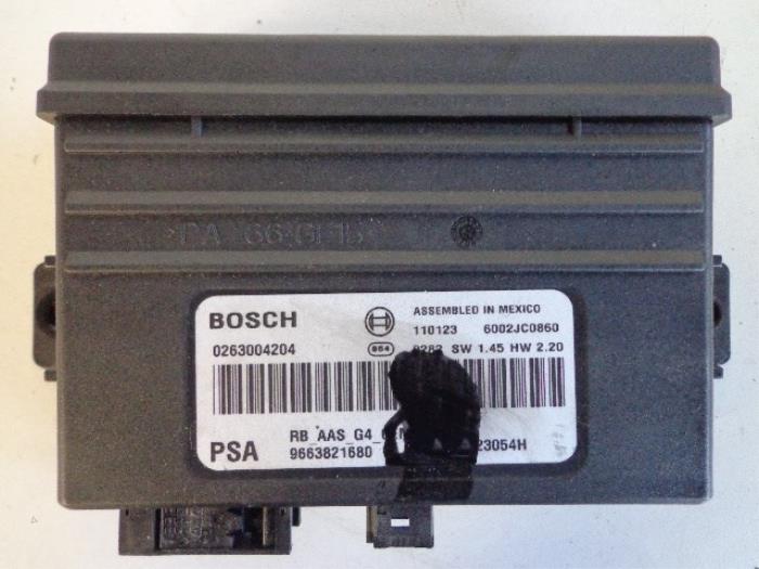 PDC Module from a Citroën C4 Grand Picasso (UA) 2.0 HDiF 16V 150 2011