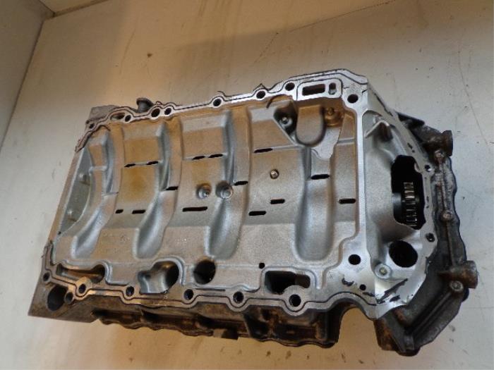 Gebrauchte Ölwanne Volkswagen Passat CC (357) 1.8 TSI 16V Preis € 60,00 Margenregelung angeboten von Autobedrijf Broekhuis B.V.