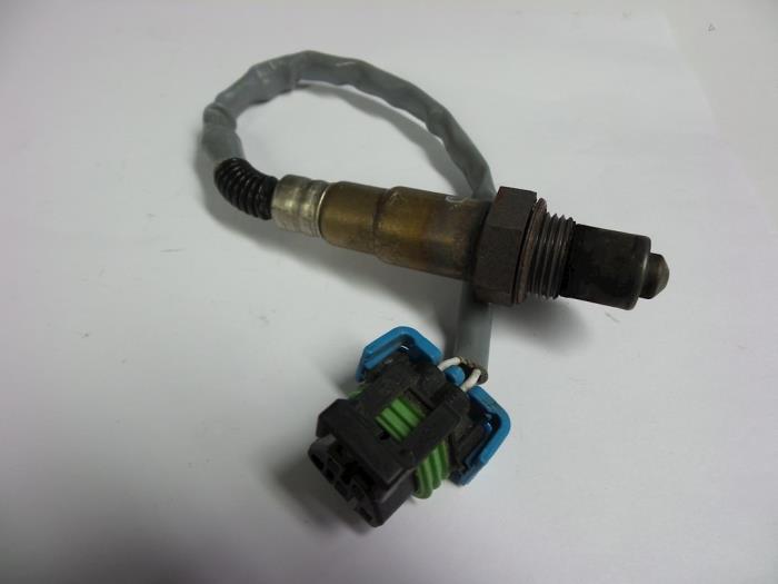 Usados Sonda Lambda Opel Ampera 1.4 16V Precio € 25,00 Norma de margen ofrecido por Autobedrijf Broekhuis B.V.