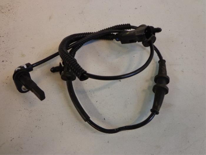 Usados Sensor ABS Opel Ampera 1.4 16V Precio € 20,00 Norma de margen ofrecido por Autobedrijf Broekhuis B.V.