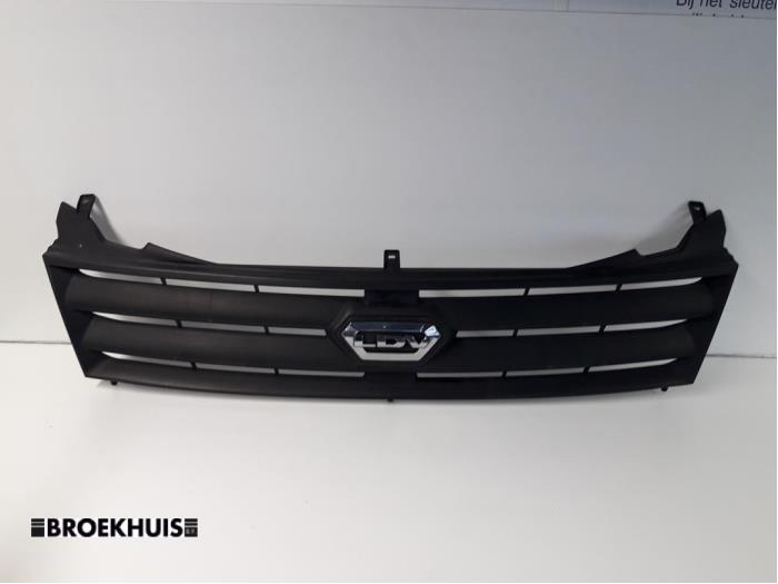 Używane Grill LDV Maxus 2.5 Cdi Cena € 42,35 Z VAT oferowane przez Autobedrijf Broekhuis B.V.