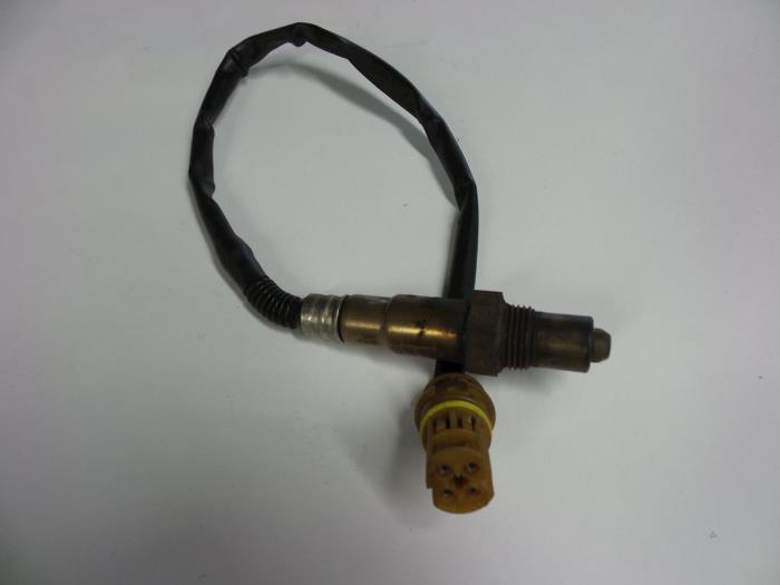 Usados Sonda Lambda Mercedes E (W211) 5.0 E-500 V8 24V Precio € 10,00 Norma de margen ofrecido por Autobedrijf Broekhuis B.V.