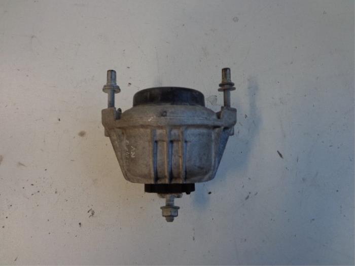 Gebrauchte Motorlager BMW 3 serie (E90) 318d 16V Preis € 15,00 Margenregelung angeboten von Autobedrijf Broekhuis B.V.