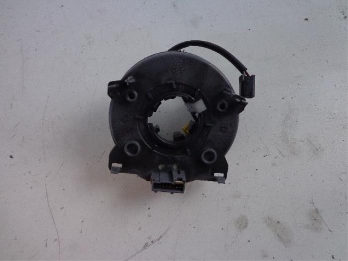 Airbagring from a Opel Zafira (F75) 2.0 DTI 16V 2001