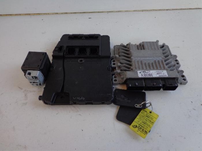 Used Injection computer Renault Grand Scénic II (JM) 1.5 dCi 105 Price € 75,00 Margin scheme offered by Autobedrijf Broekhuis B.V.