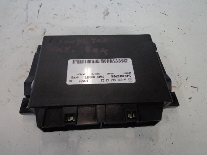 Used Automatic gearbox computer Mercedes C Combi (S203) 2.2 C-200 CDI 16V Price € 40,00 Margin scheme offered by Autobedrijf Broekhuis B.V.