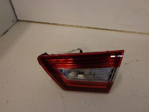 Used Taillight, right Renault Clio IV (5R) 0.9 Energy TCE 90 12V Price € 17,50 Margin scheme offered by Autobedrijf Broekhuis B.V.