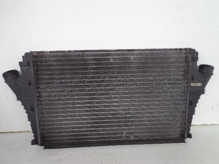 Usados Intercooler Opel Vectra C GTS 3.0 CDTI V6 24V Precio € 40,00 Norma de margen ofrecido por Autobedrijf Broekhuis B.V.