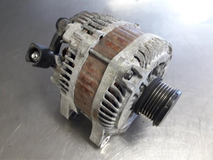 Begagnade Dynamo Peugeot 407 (6D) 2.0 HDiF 16V Pris € 30,00 Marginaltabell erbjuds av Autobedrijf Broekhuis B.V.