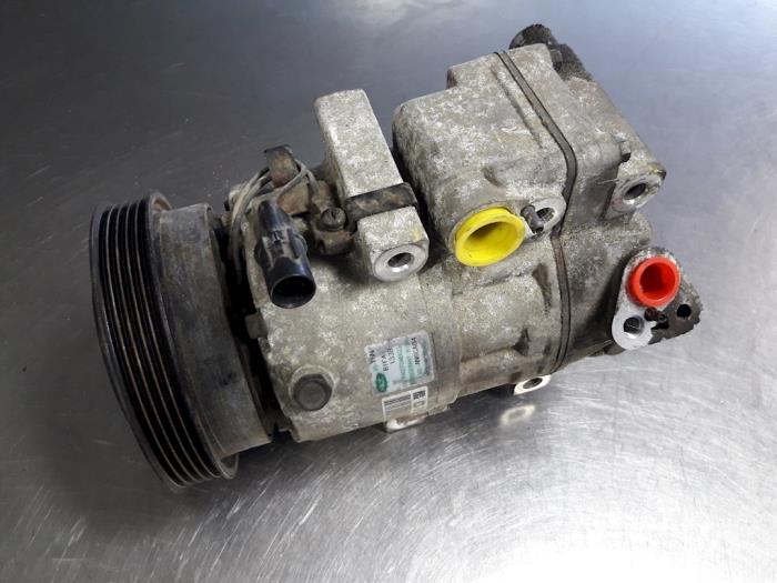Gebrauchte Klimapumpe Kia Cee'd (EDB5) 1.6 CRDi 16V Preis € 60,00 Margenregelung angeboten von Autobedrijf Broekhuis B.V.