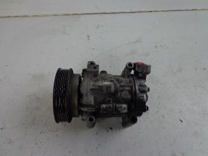 Used Air conditioning pump Renault Clio III (BR/CR) 1.5 dCi 85 Price € 25,00 Margin scheme offered by Autobedrijf Broekhuis B.V.